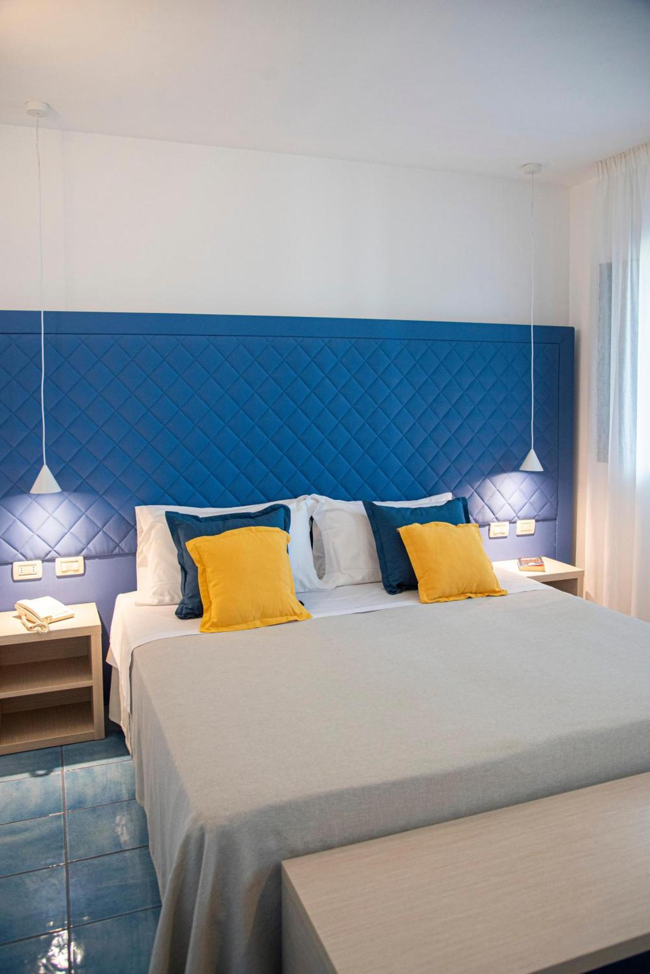 Pietrablu Resort & Spa - Cdshotels Polignano a Mare Ngoại thất bức ảnh