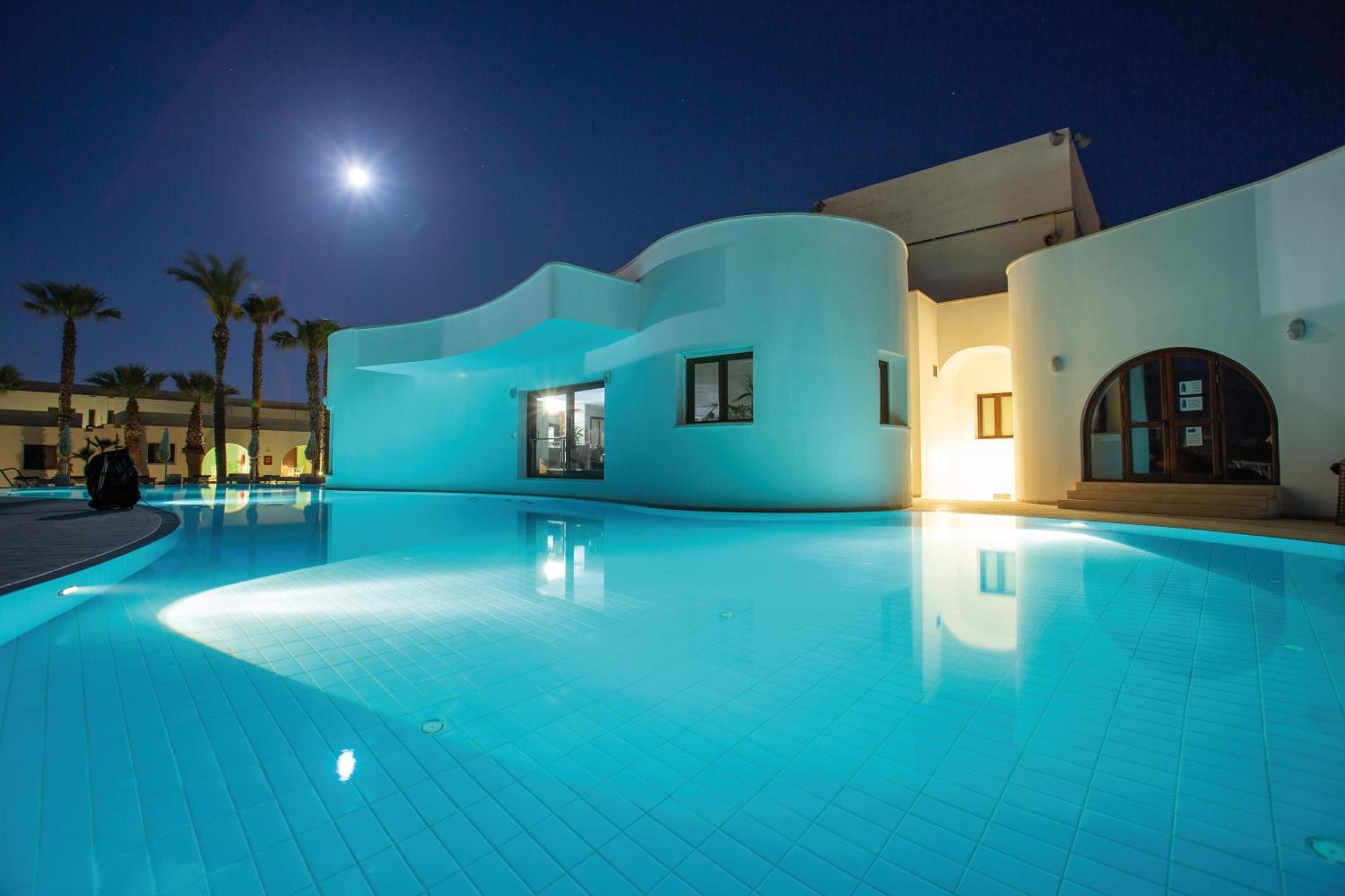Pietrablu Resort & Spa - Cdshotels Polignano a Mare Ngoại thất bức ảnh