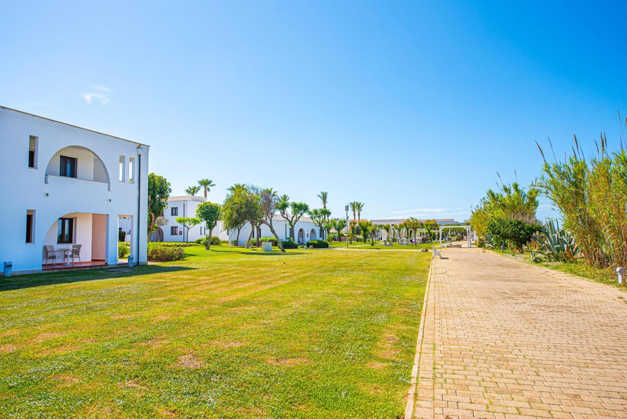 Pietrablu Resort & Spa - Cdshotels Polignano a Mare Ngoại thất bức ảnh